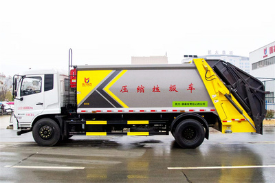 18方东风压缩垃圾车今日发往山西晋城花月物业公司交车