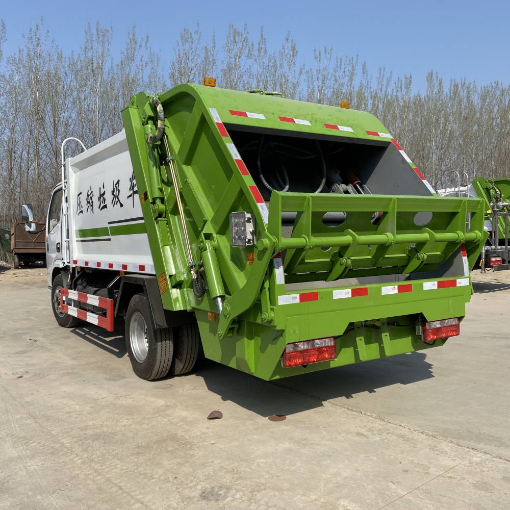 云南丽江新能源垃圾车 小区垃圾运输的定制化革新方案